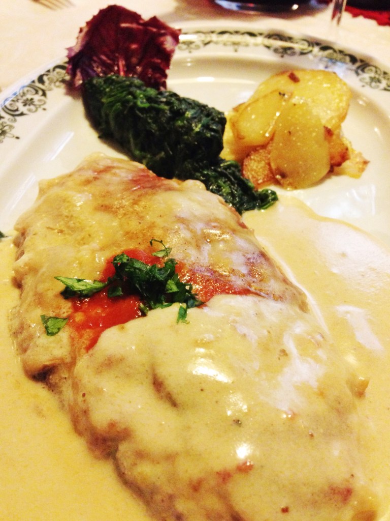 Cotoletta alla Bolognese