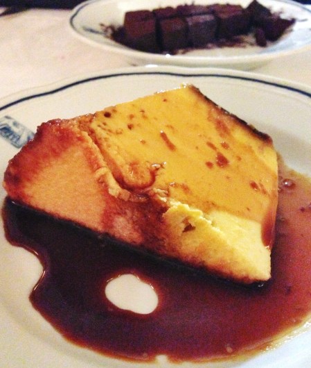 Creme Caramel e torta mágica