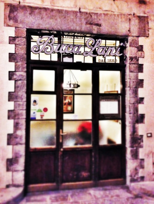 Buca Lapi, o restaurante mais antigo de Florença