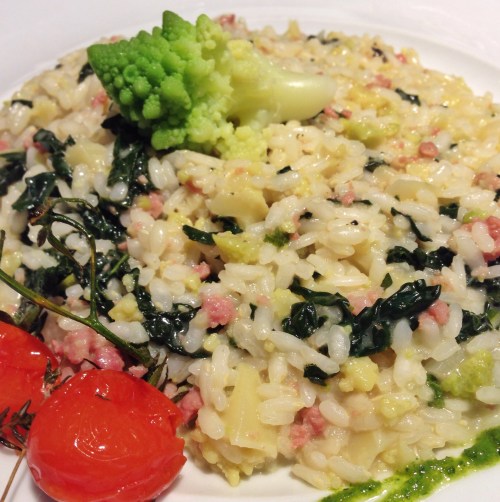 Risoto com brócolis romano, linguiça e "couve"
