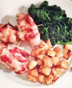 Batatinhas com frango ao prosciutto e espinafre